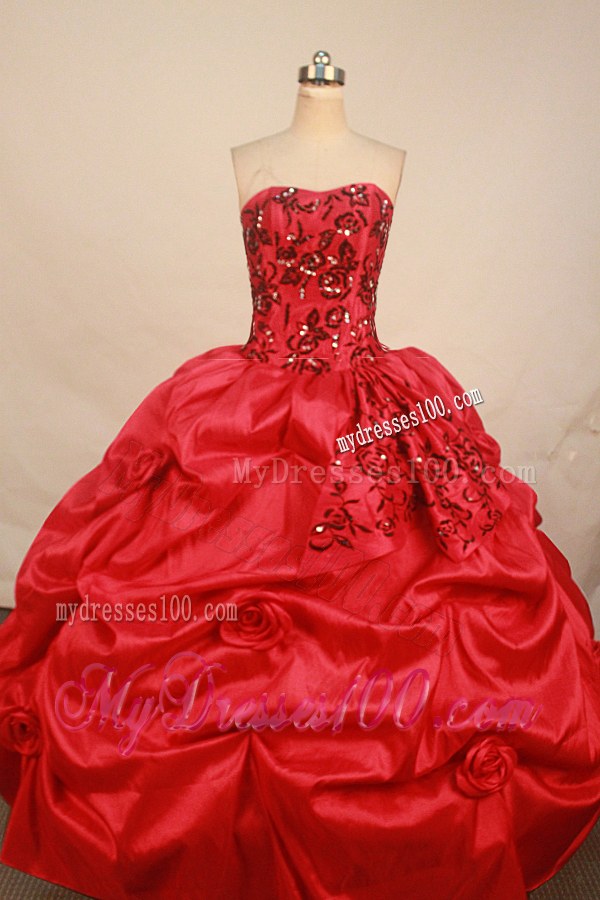 Elegant Pick-Ups and Rhinestones Sweet 15 Dresses with Black Appliques